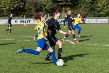 Bild 322 - wBJ TuS Felde - SV Henstedt Ulzburg : Ergebnis: 1:8